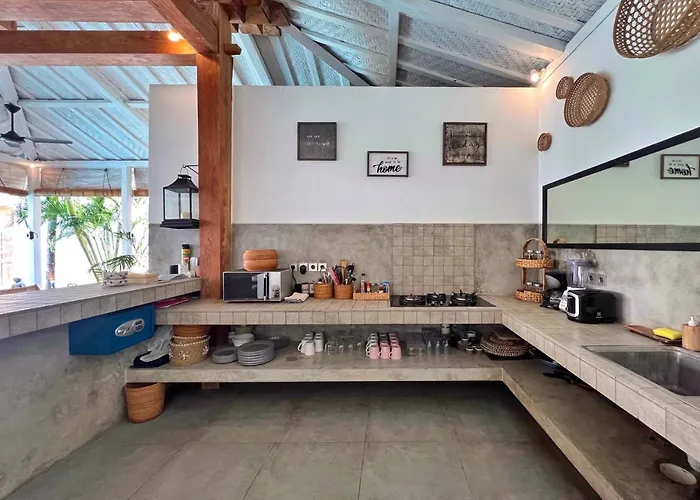 Teman Eden, 4br Prime Location Seminyak (Bali)