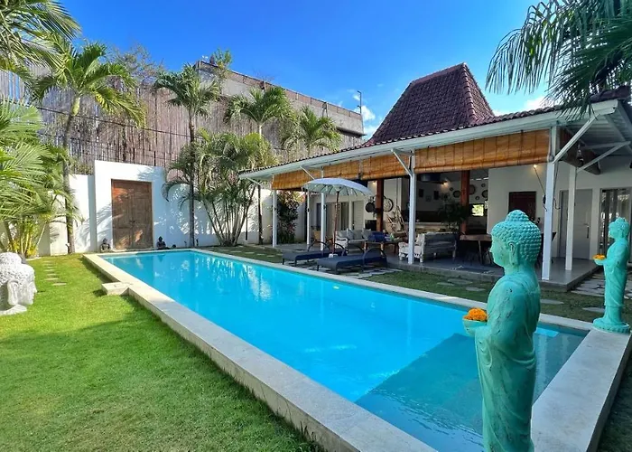 Villa Teman Eden, 4br Prime Location Seminyak (Bali)