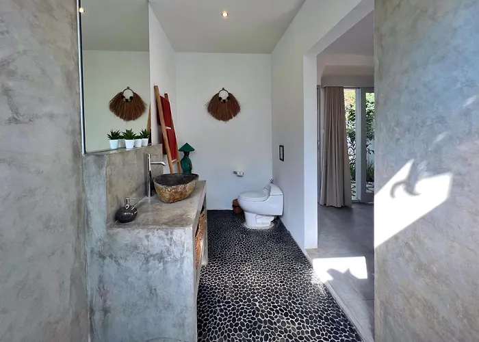 Teman Eden, 4br Prime Location * Seminyak (Bali)